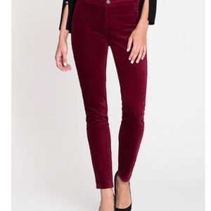Nic+Zoe Stretch Velvet Pant